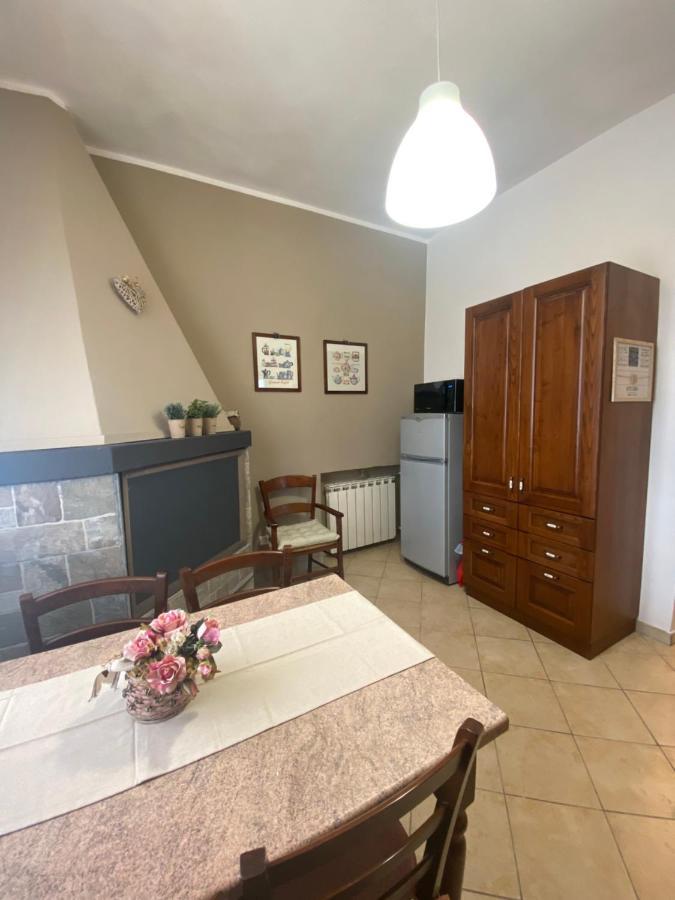 Вилла Casato Clavelli 1 Collestatte Экстерьер фото