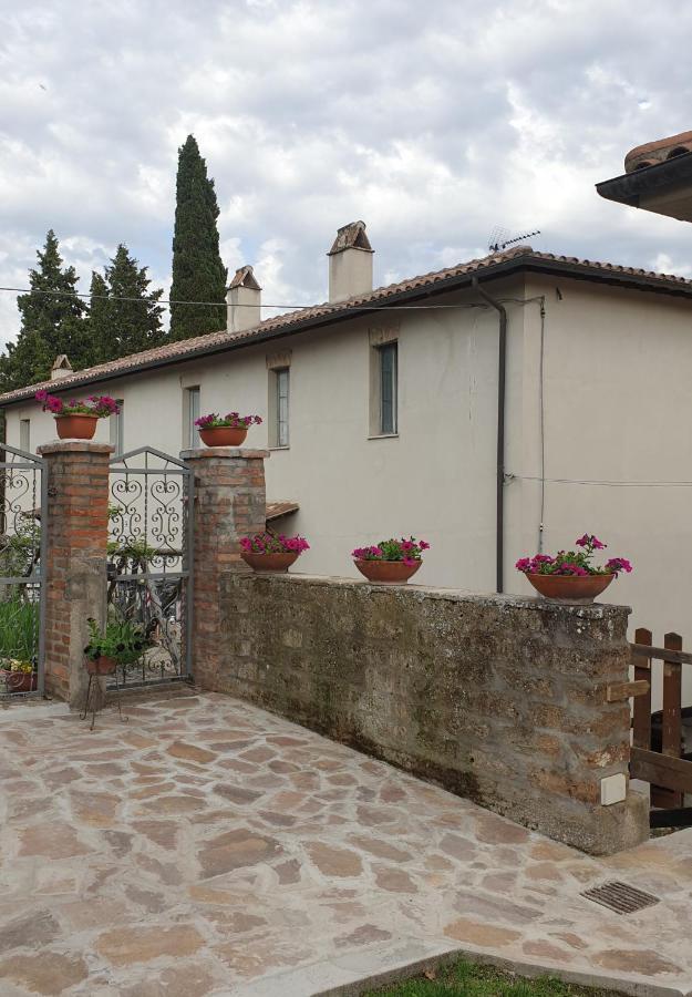 Вилла Casato Clavelli 1 Collestatte Экстерьер фото