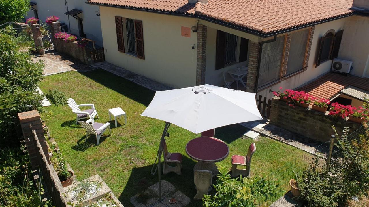 Вилла Casato Clavelli 1 Collestatte Экстерьер фото